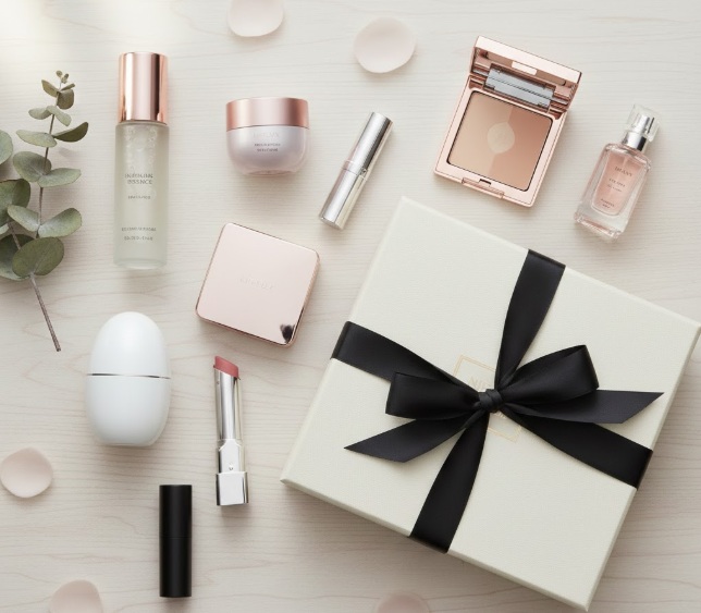 憧れブランドのデパコスギフトセット